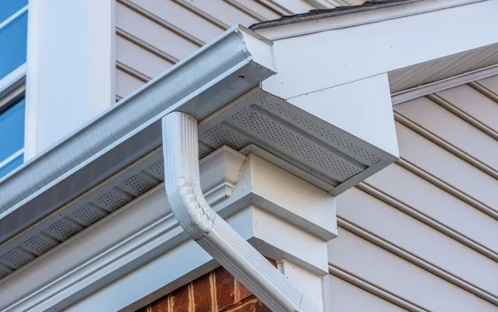Gutter installation on Sacramento home